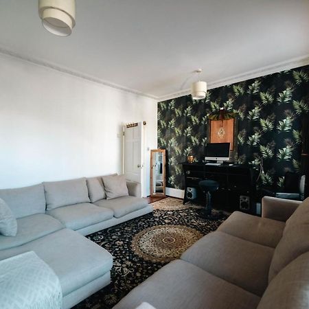 Stylish 2 Bedroom Flat In Camden Town Londra Esterno foto