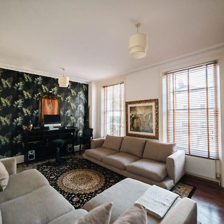 Stylish 2 Bedroom Flat In Camden Town Londra Esterno foto