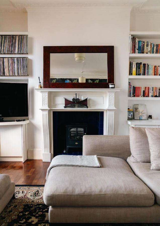 Stylish 2 Bedroom Flat In Camden Town Londra Esterno foto