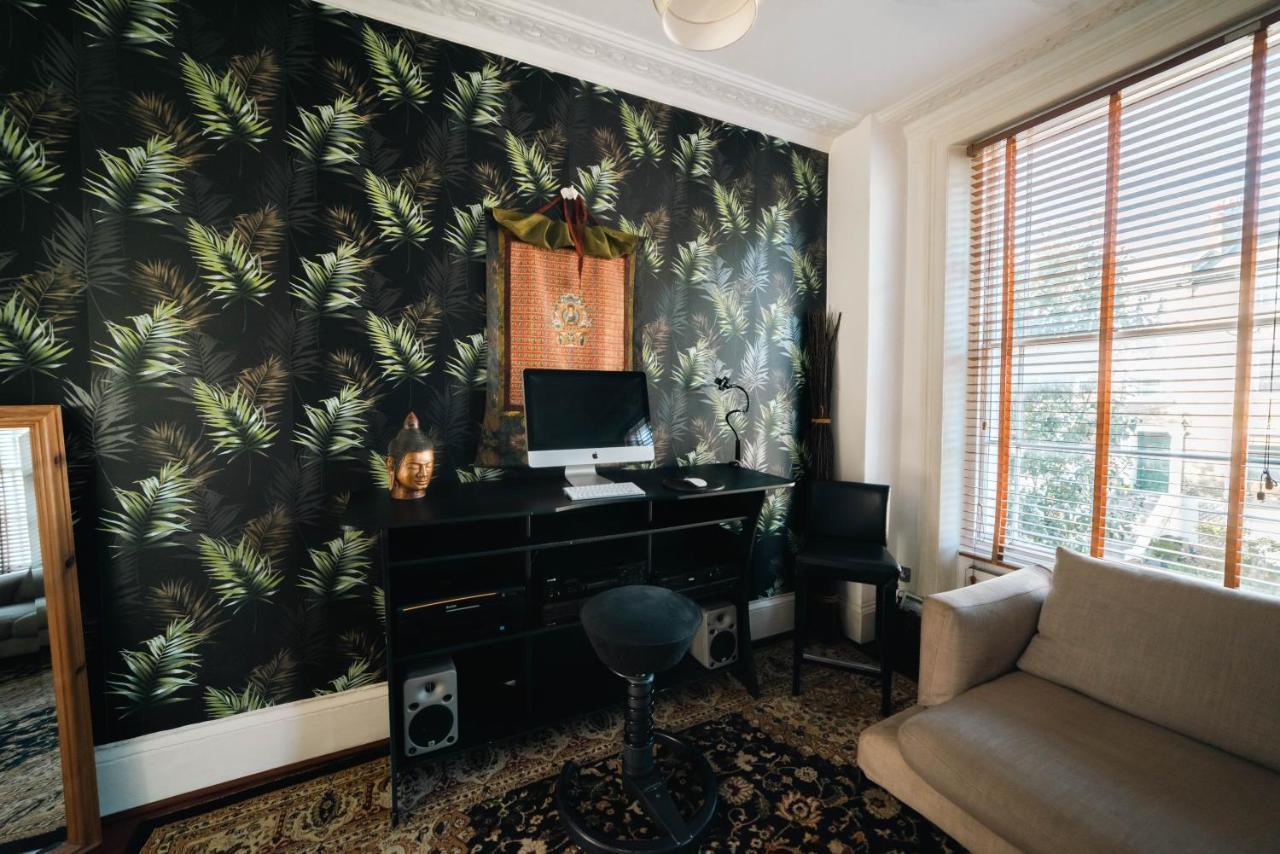 Stylish 2 Bedroom Flat In Camden Town Londra Esterno foto